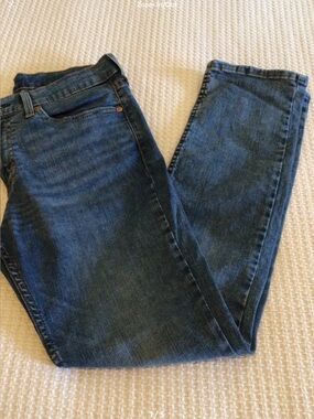 Levi 511 Classic Dark Blue Straight-Leg Jeans. 31x30